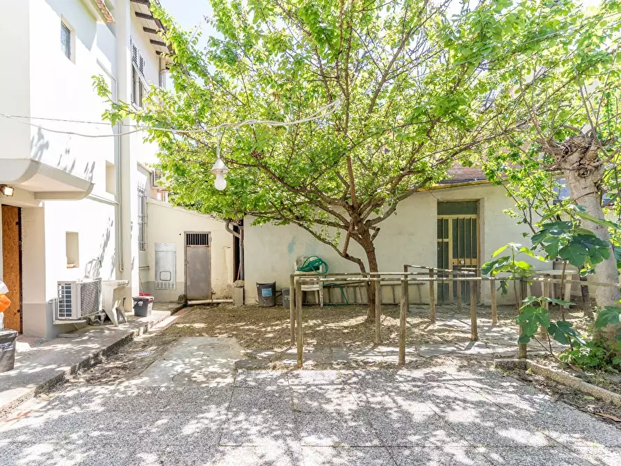 Immagine 10 di Casa quadrifamiliare in vendita  a Empoli