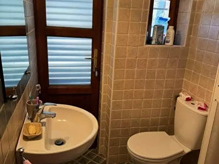 Immagine 6 di Casa indipendente in vendita  a Calci