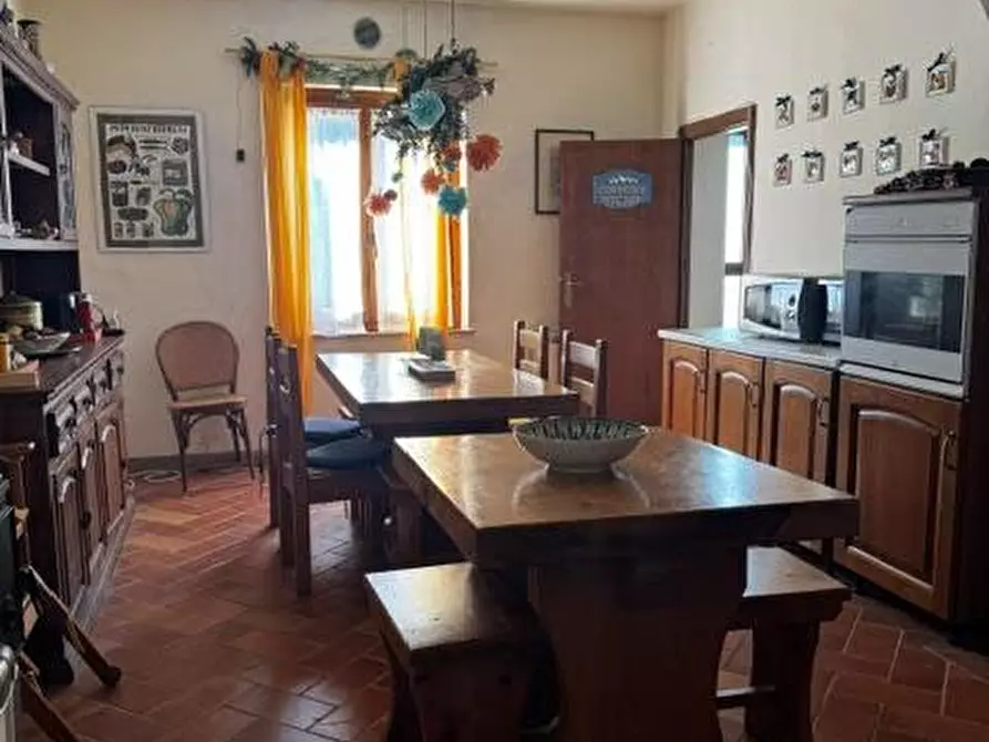 Immagine 3 di Casa indipendente in vendita  a Calci