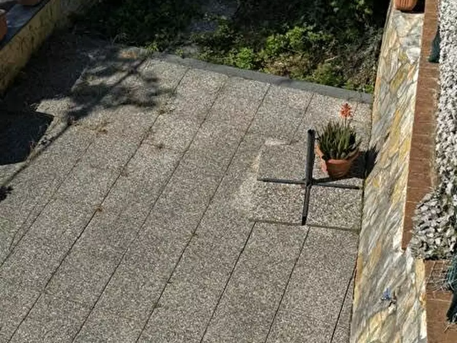 Immagine 15 di Casa indipendente in vendita  a Calci