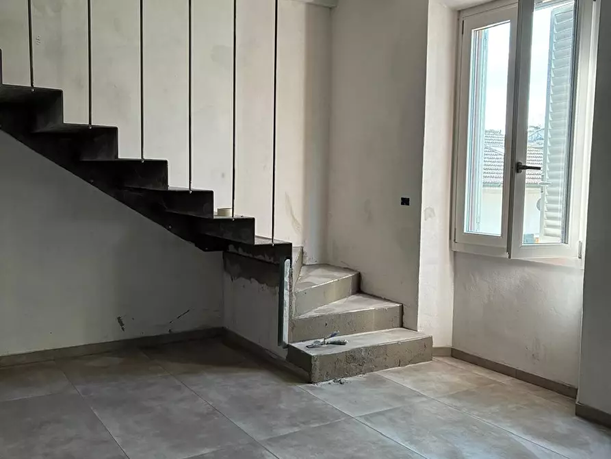 Immagine 1 di Casa bifamiliare in vendita  a Poggibonsi