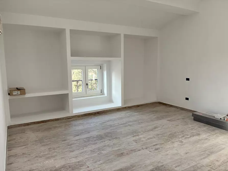 Immagine 5 di Casa bifamiliare in vendita  a Poggibonsi