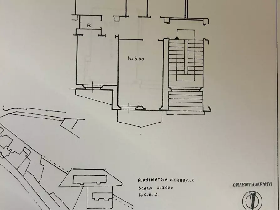 Immagine 6 di Appartamento in vendita  a Siena
