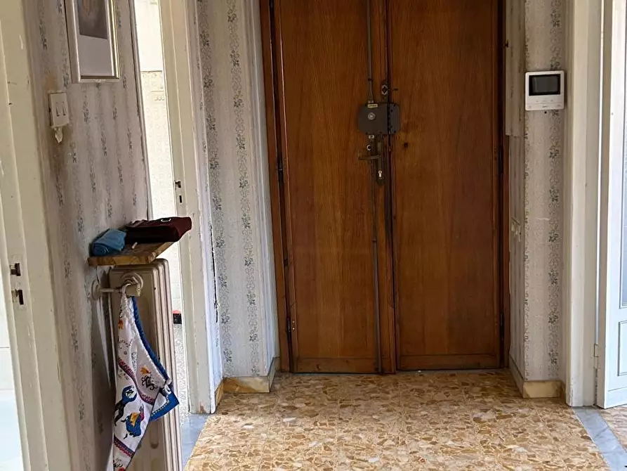 Immagine 5 di Appartamento in vendita  a Siena