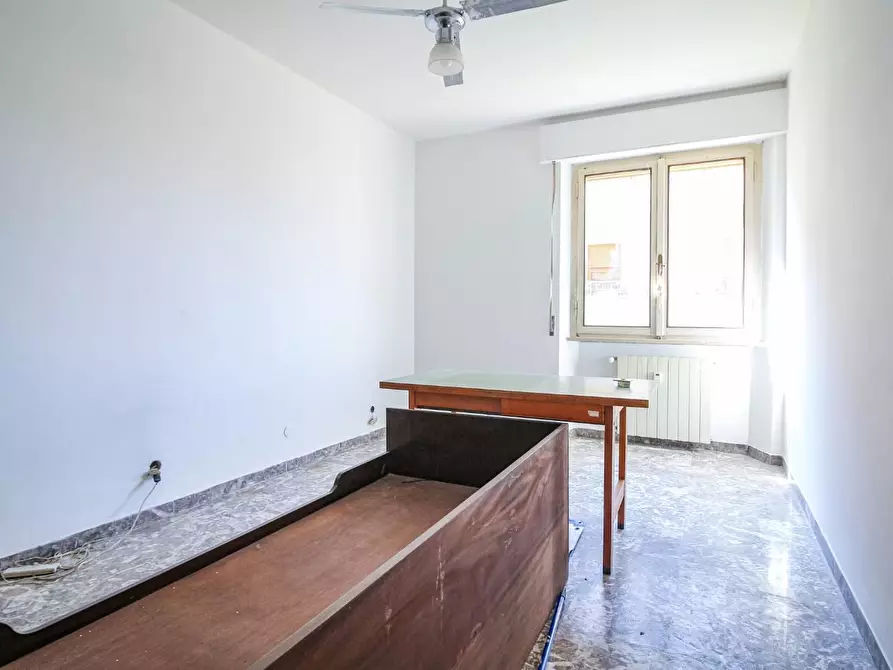 Immagine 13 di Appartamento in vendita  a Pisa