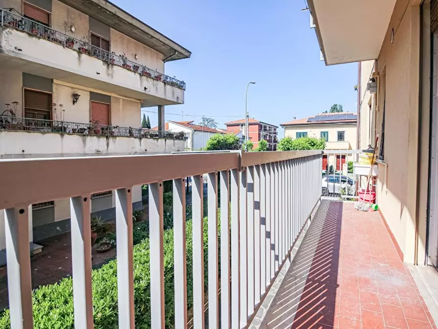 Immagine 5 di Appartamento in vendita  a Pisa