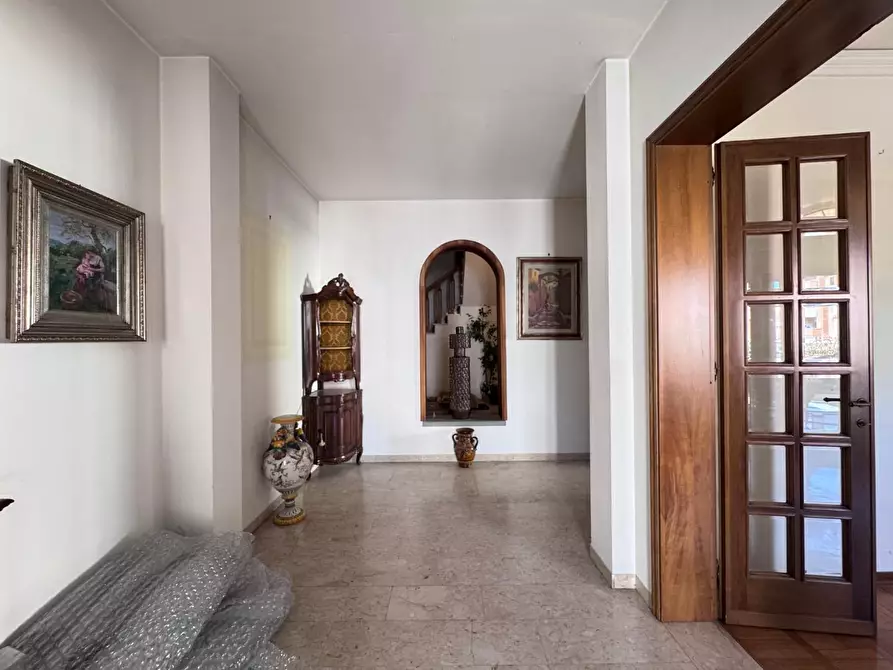 Immagine 28 di Villa in vendita  a Empoli