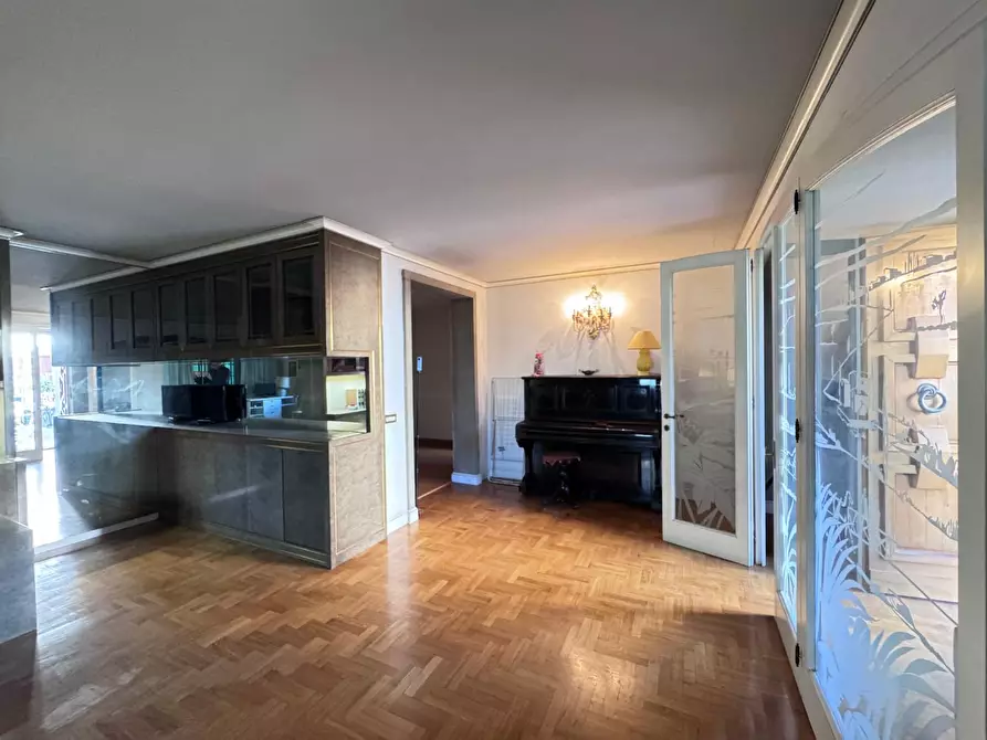 Immagine 33 di Villa in vendita  a Empoli