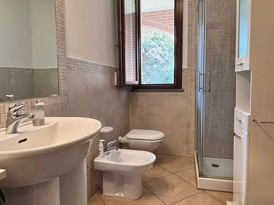 Immagine 32 di Appartamento in vendita  a Cascina