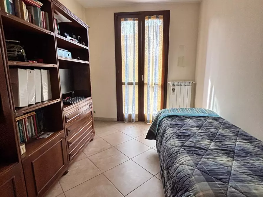 Immagine 28 di Appartamento in vendita  a Cascina