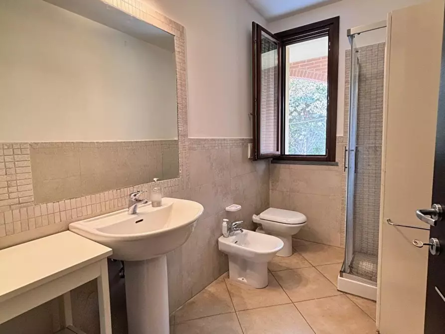 Immagine 31 di Appartamento in vendita  a Cascina