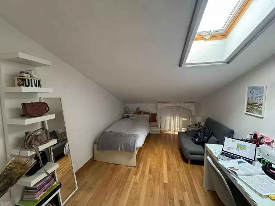 Immagine 18 di Appartamento in vendita  a Pisa