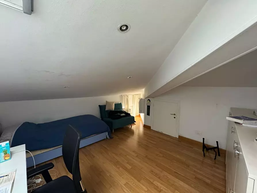 Immagine 21 di Appartamento in vendita  a Pisa