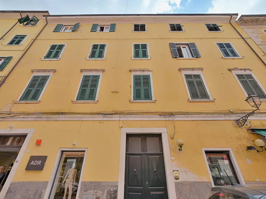 Immagine 24 di Appartamento in vendita  a Carrara