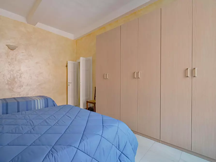 Immagine 19 di Appartamento in vendita  a Carrara