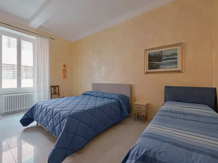 Immagine 18 di Appartamento in vendita  a Carrara