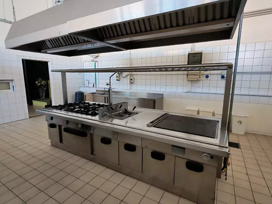 Immagine 20 di Capannone industriale in vendita  a Ponsacco