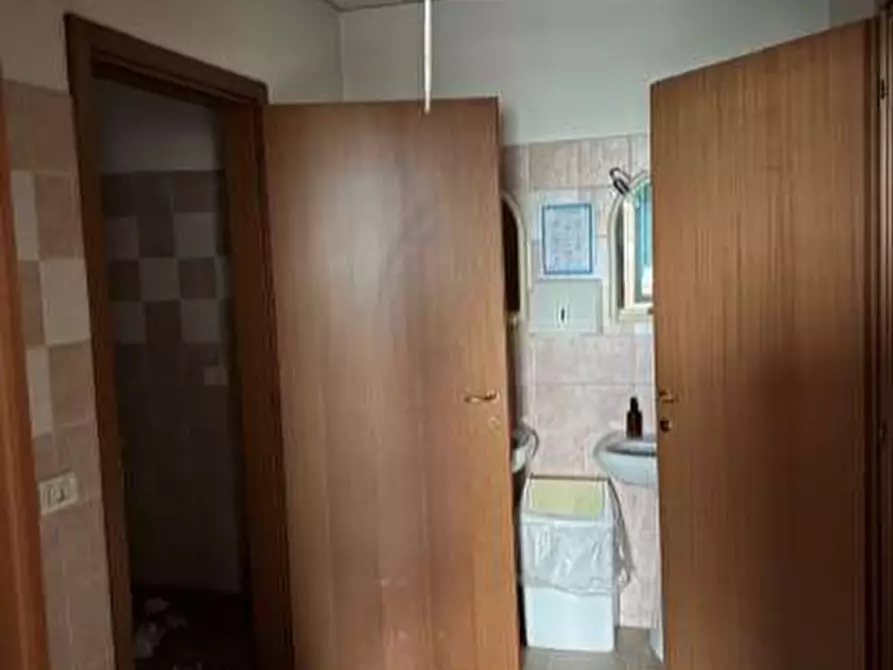 Immagine 13 di Attività artigianale in vendita  a Cavenago D'adda