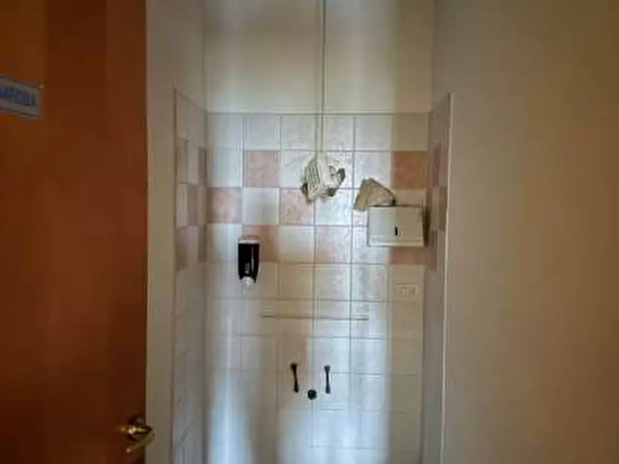 Immagine 7 di Attività artigianale in vendita  a Cavenago D'adda