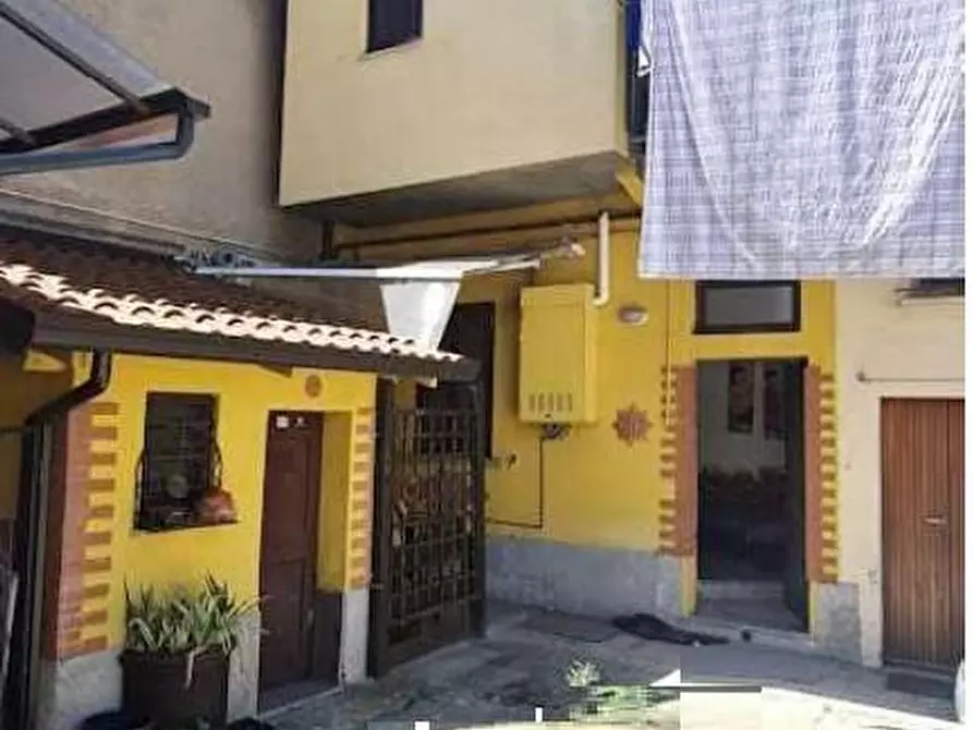 Immagine 1 di Appartamento in vendita  a Vimercate