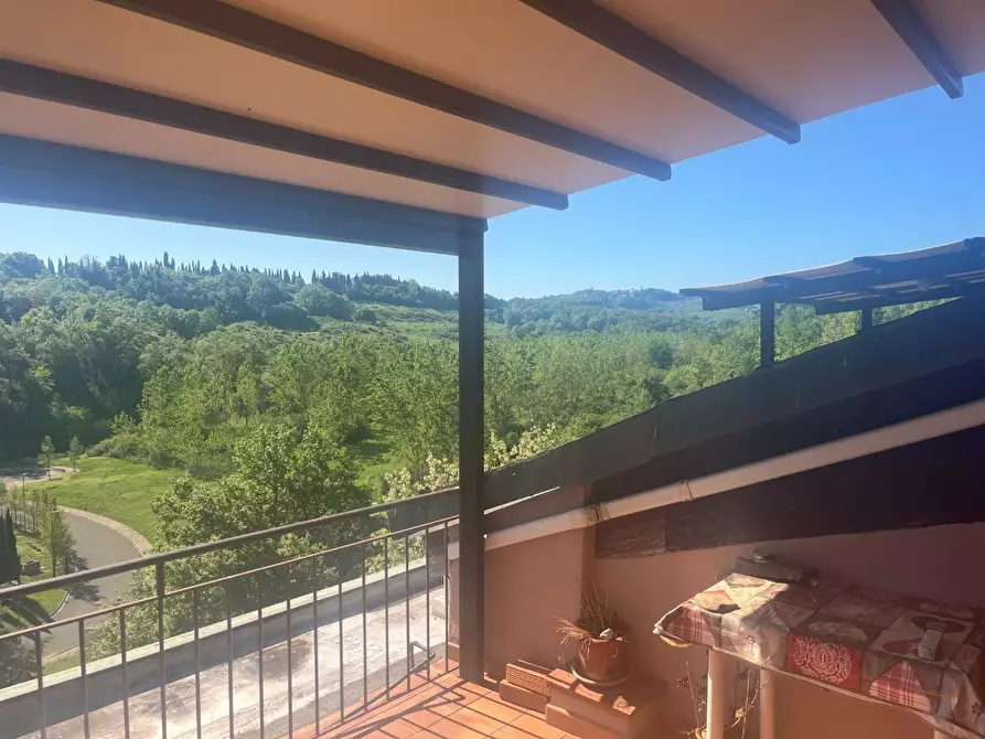 Immagine 19 di Mansarda in vendita  a Lajatico