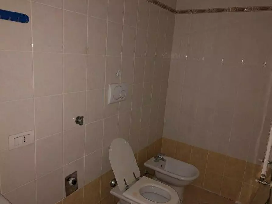 Immagine 48 di Palazzo in vendita  a San Rocco Al Porto