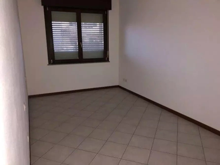 Immagine 36 di Palazzo in vendita  a San Rocco Al Porto