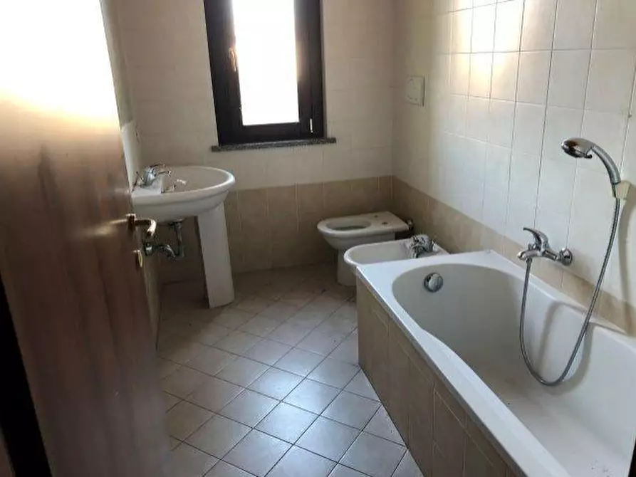 Immagine 83 di Palazzo in vendita  a San Rocco Al Porto