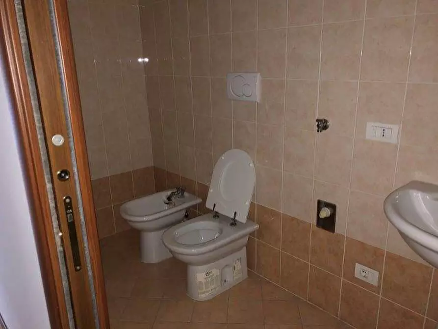Immagine 67 di Palazzo in vendita  a San Rocco Al Porto