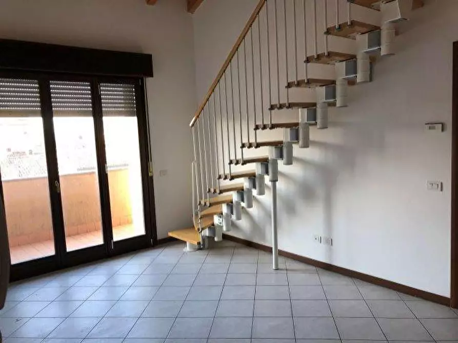 Immagine 77 di Palazzo in vendita  a San Rocco Al Porto