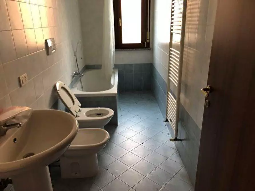Immagine 41 di Palazzo in vendita  a San Rocco Al Porto