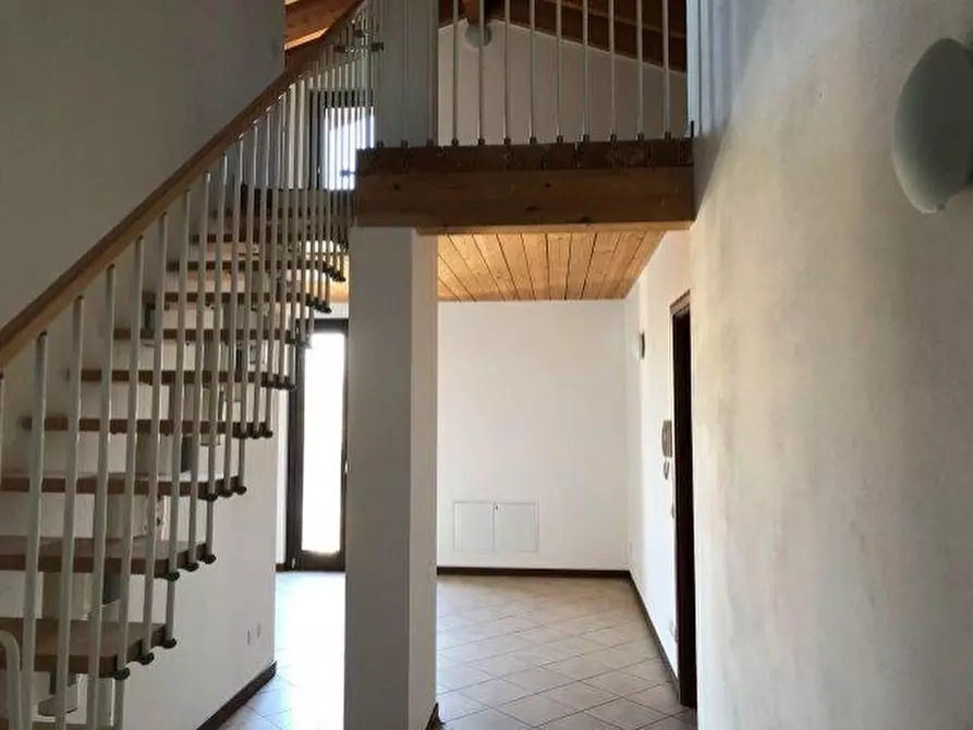 Immagine 81 di Palazzo in vendita  a San Rocco Al Porto