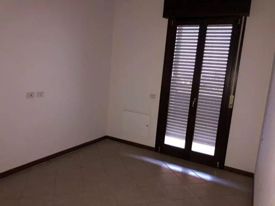 Immagine 89 di Palazzo in vendita  a San Rocco Al Porto
