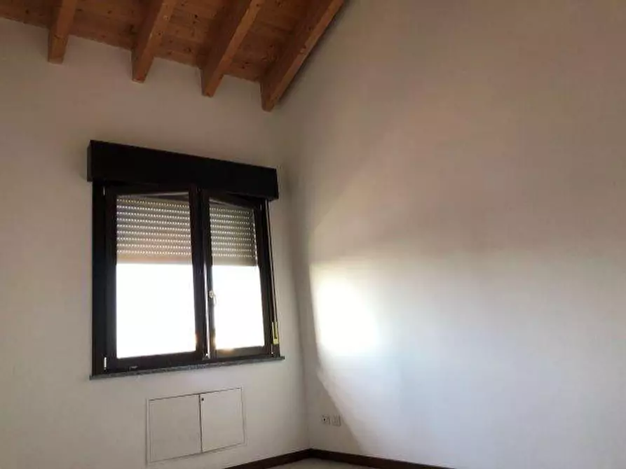 Immagine 76 di Palazzo in vendita  a San Rocco Al Porto