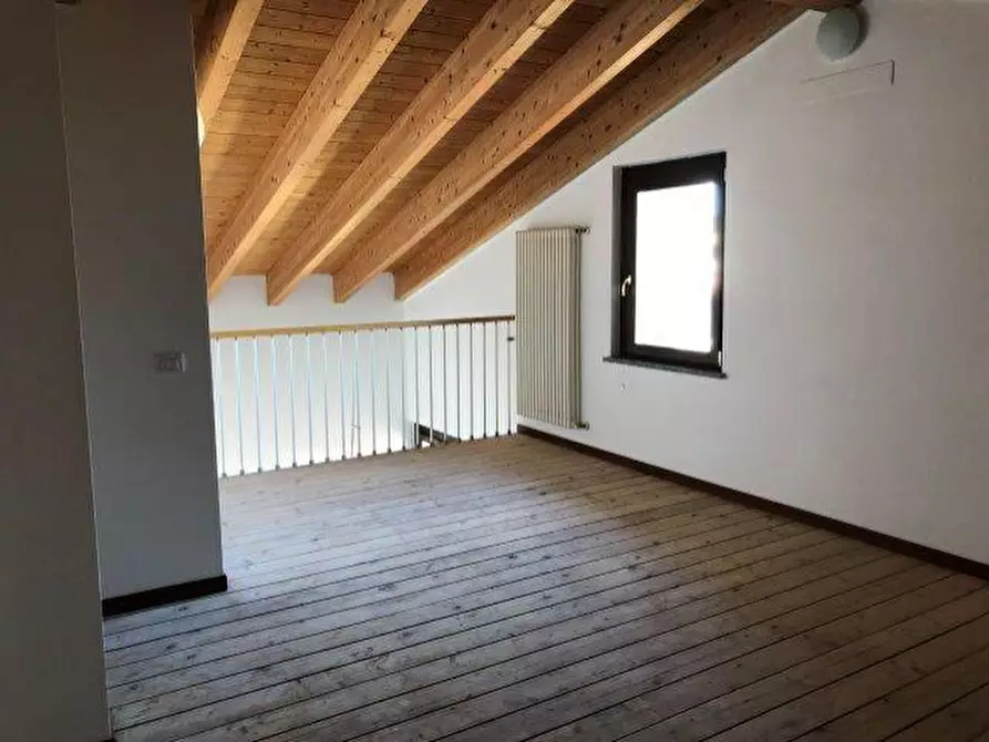 Immagine 85 di Palazzo in vendita  a San Rocco Al Porto