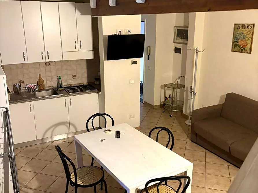 Immagine 3 di Loft/Open space in affitto  a Empoli