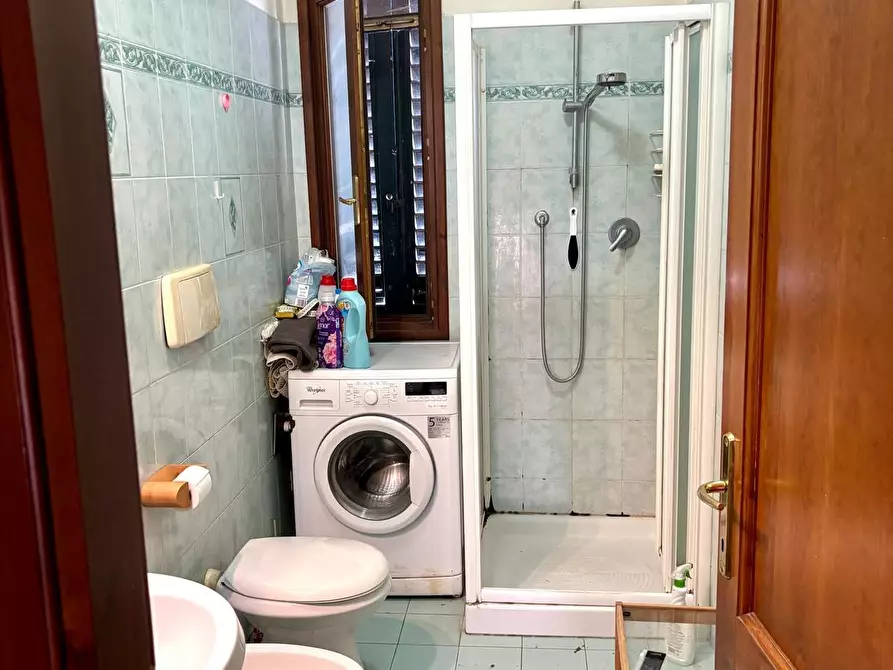 Immagine 4 di Loft/Open space in affitto  a Empoli