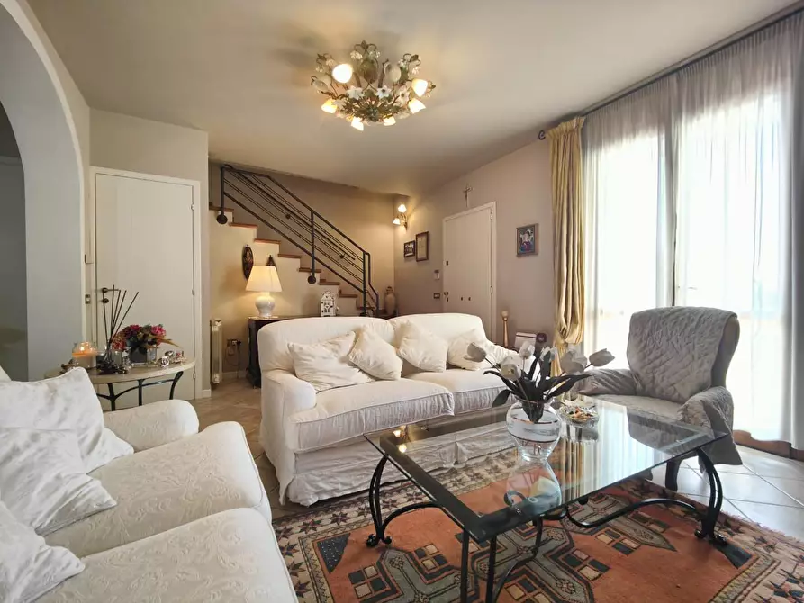 Immagine 1 di Terratetto in vendita  a Fucecchio