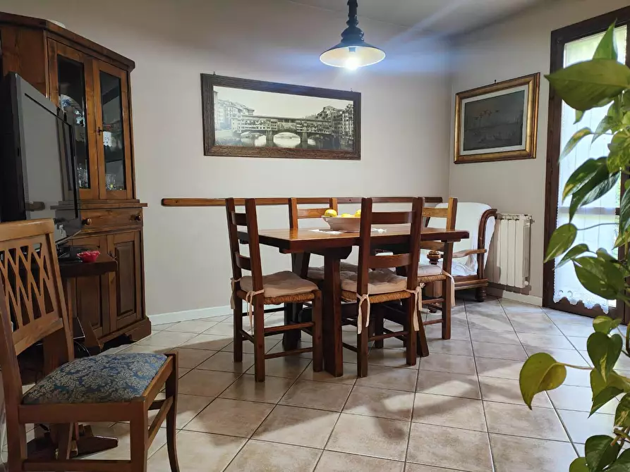 Immagine 17 di Terratetto in vendita  a Fucecchio