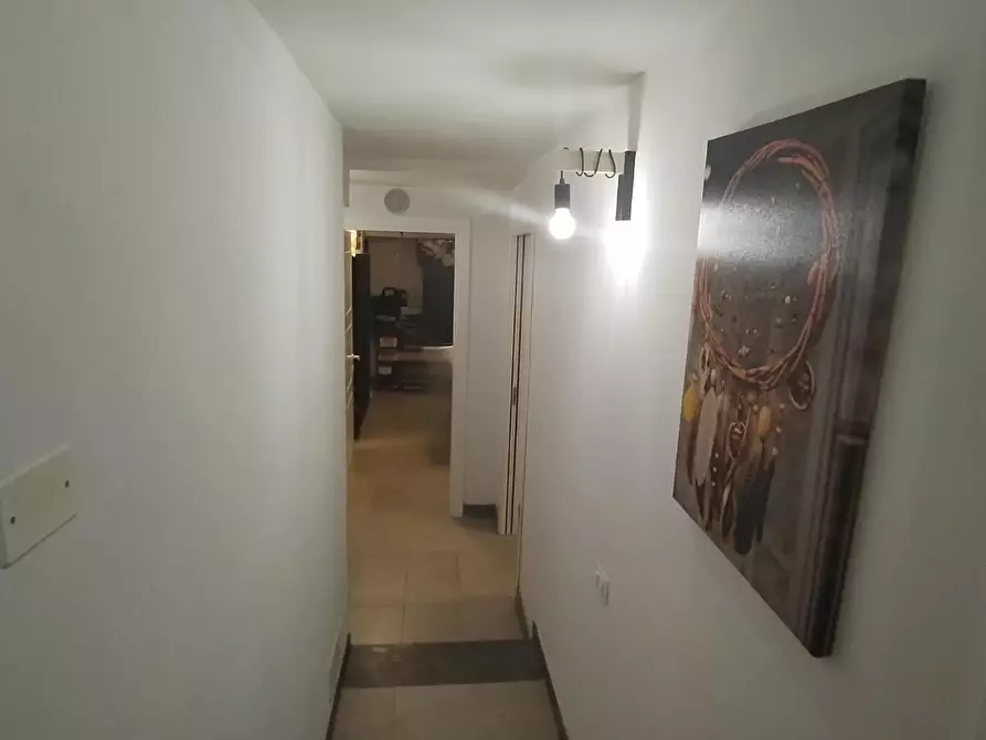 Immagine 8 di Appartamento in vendita  a Livorno