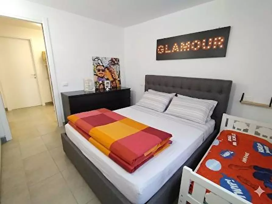 Immagine 5 di Appartamento in vendita  a Livorno