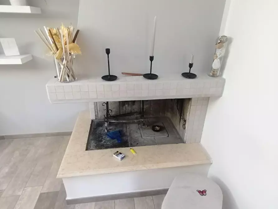 Immagine 3 di Appartamento in vendita  a Massa