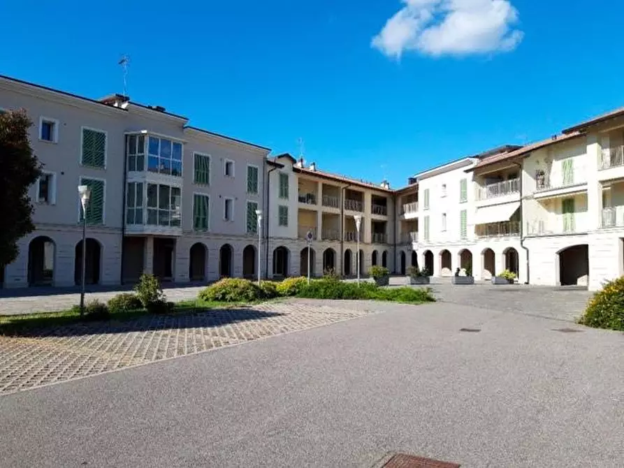 Immagine 1 di Palazzo in vendita  a Codogno