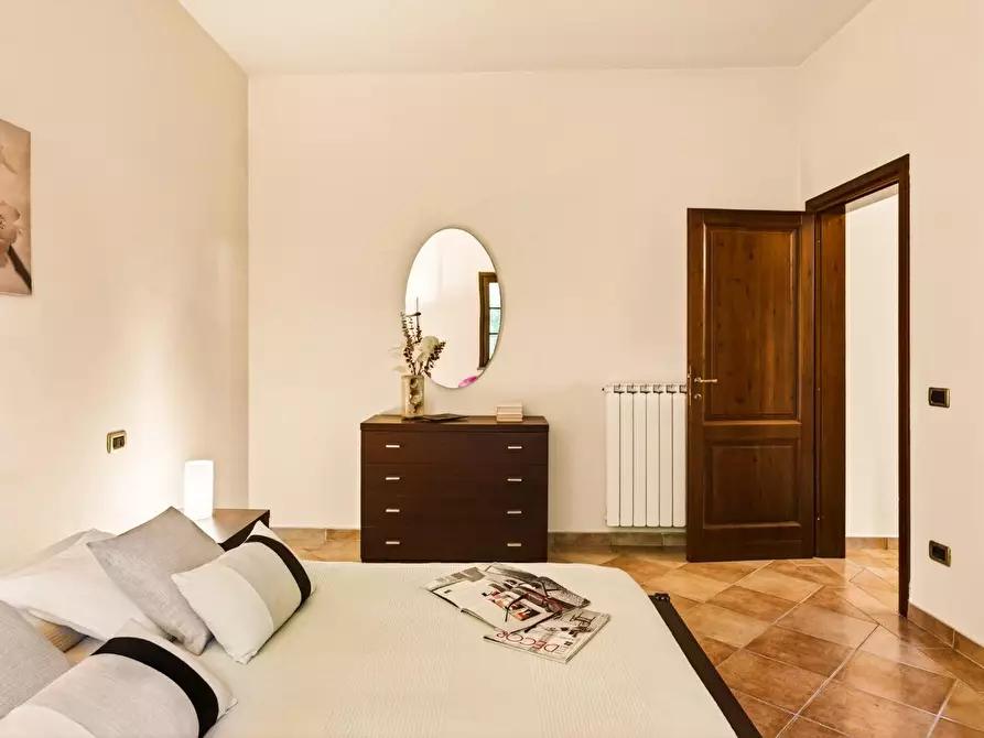 Immagine 30 di Casa bifamiliare in vendita  a Santa Maria A Monte