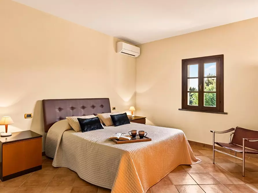 Immagine 26 di Casa bifamiliare in vendita  a Santa Maria A Monte