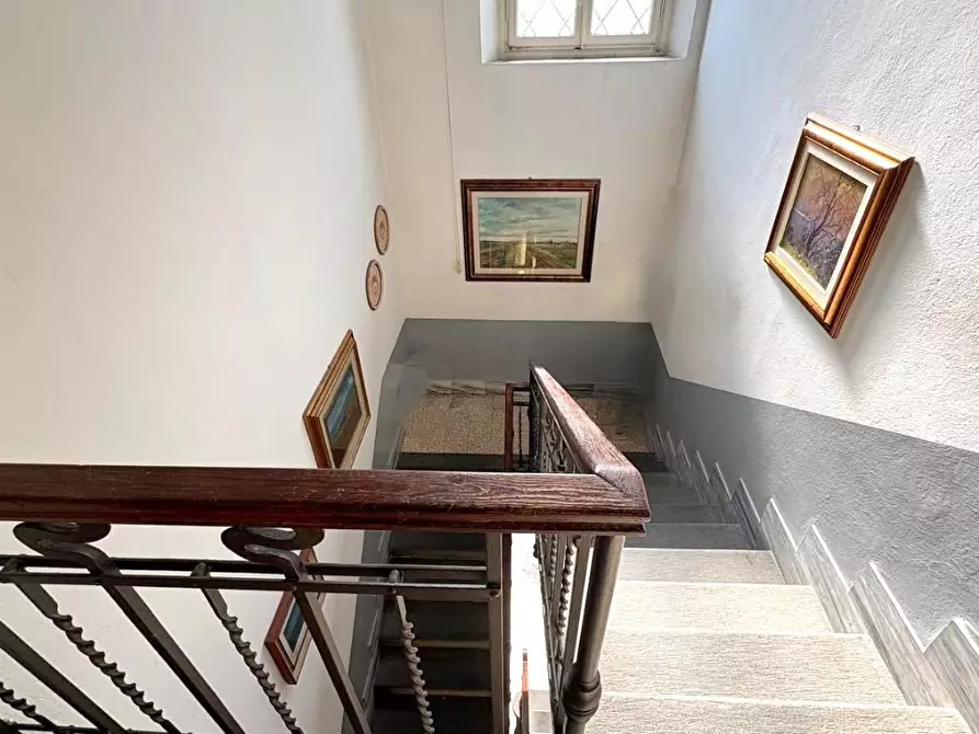 Immagine 10 di Villa in vendita  a Lucca