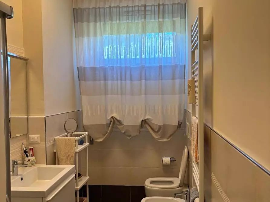 Immagine 22 di Appartamento in vendita  a Siena
