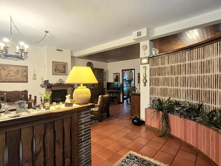 Immagine 32 di Casa bifamiliare in vendita  a Capannori