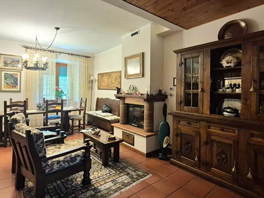Immagine 33 di Casa bifamiliare in vendita  a Capannori