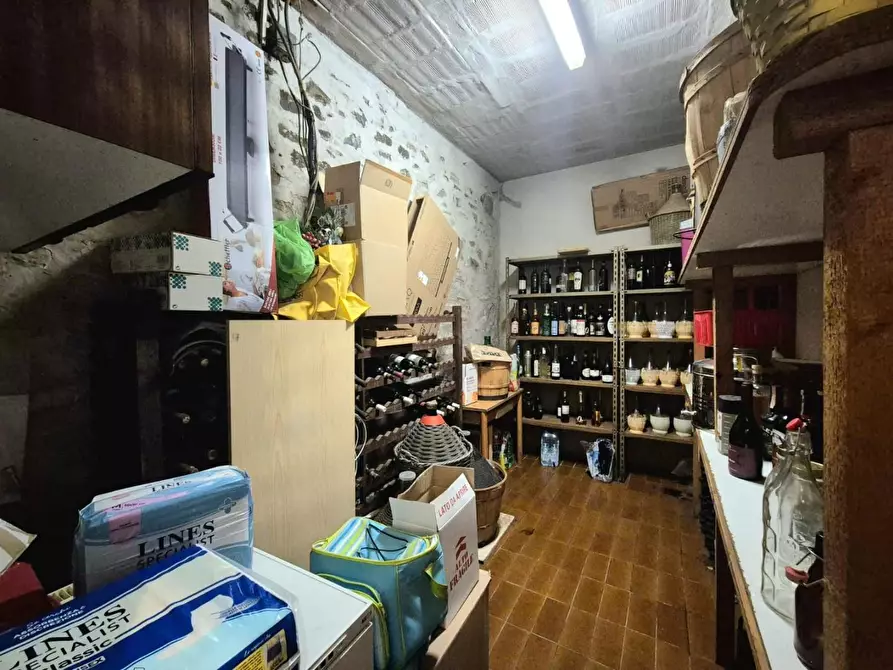 Immagine 41 di Casa bifamiliare in vendita  a Capannori